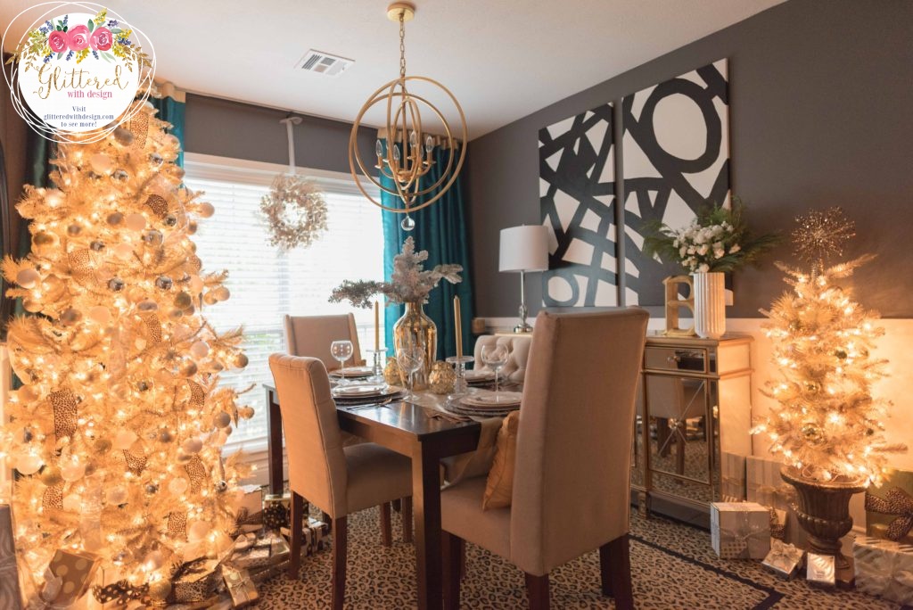 Christmas 2016: Breakfast Room Decor - Glittered with Design Blog