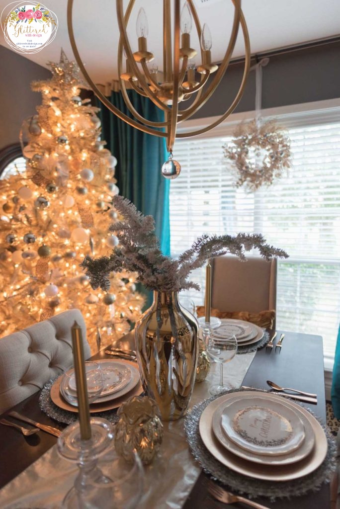Christmas 2016: Breakfast Room Decor - Glittered with Design Blog