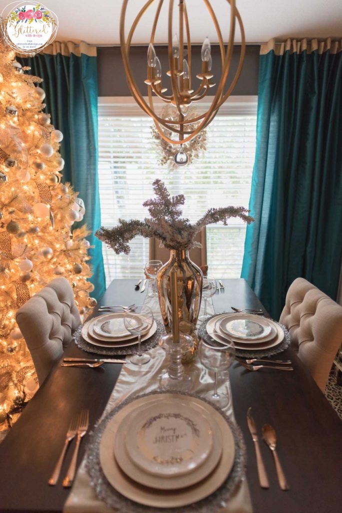 Christmas 2016: Breakfast Room Decor - Glittered with Design Blog